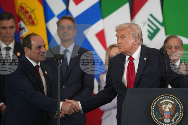 Египет призова Доналд Тръмп да прекрати войната, заявявайки, че никой Египет призова Доналд Тръмп да прекрати войната, заявявайки, че никой друг не може да го направи