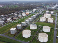 Започва освобождаването на договорените над 400 млн. барела петролни резерви на страните от МАЕ, съобщи организацията Започва освобождаването на договорените над 400 млн. барела петролни резерви на страните от МАЕ, съобщи организацията