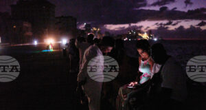 Започна постепенното възстановяване на електричеството в Куба след „пълния срив“ на електропреносната мрежа