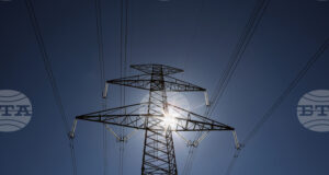 Токът за бизнеса поскъпва с 4 процента утре в сравнение с днес, сочат данните на БНЕБ