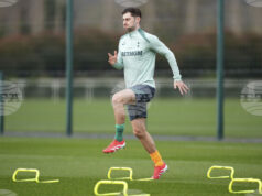 Защитникът на Тотнъм Дейвис може да стане временен мениджър на състава