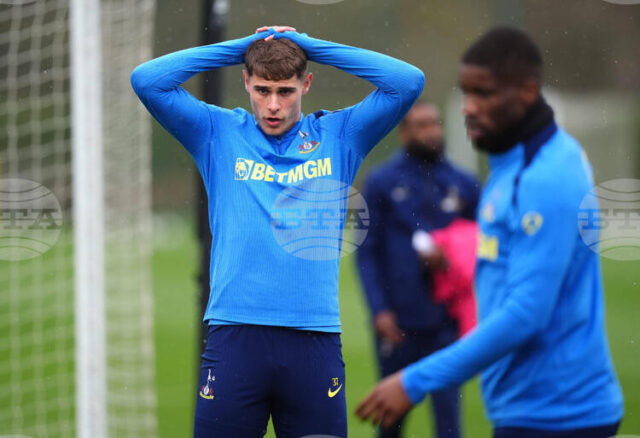 Защитникът на Тотнъм Мики ван де Вен: "Гарантирам, че даваме 100% за този клуб"