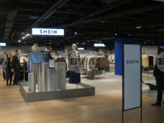 Изкуственият интелект помага на модната индустрия да намали огромното количество непродадени стоки