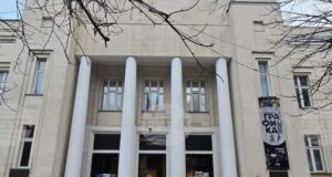 Изложба "60 години образование по дизайн в НХА" ще бъде открита в Художествената галерия в Добрич