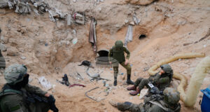 Израелските сили убиха трима въоръжени мъже в тунел близо до Рафах в ивицата Газа