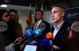 Има седем заведени досъдебни производства за нарушение на изборните права на граждани, каза служебният премиер Андрей Гюров Има седем заведени досъдебни производства за нарушение на изборните права на граждани, каза служебният премиер Андрей Гюров