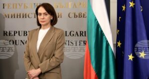 Имаме пълна готовност при първа възможност за постепенното изтегляне на българите, които искат да напуснат региона на Близкия Изток, заяви министър Нейнски