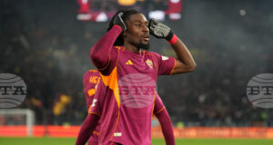 Интер обмисля да включи Давиде Фратези в потенциална сделка за привличането на Ману Коне от Рома