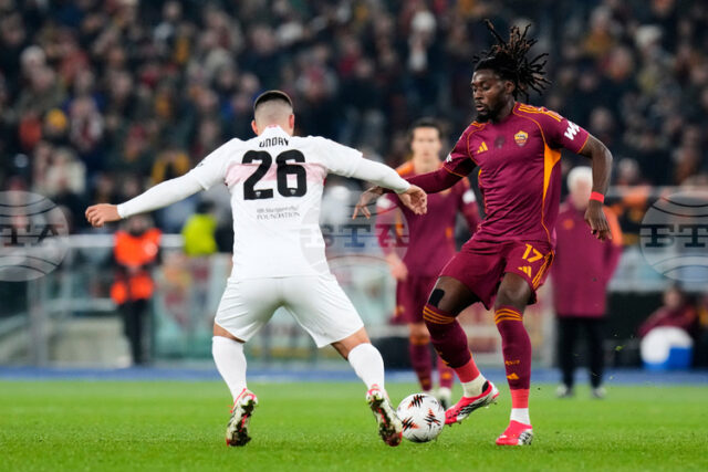 Интер ще се опита да привлече халфа на Рома Ману Коне през лятото