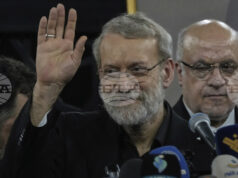 Иран няма да преговаря със САЩ, каза Али Лариджани