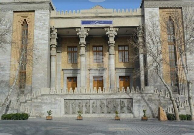 Иран твърди, че не минира Ормузкия проток