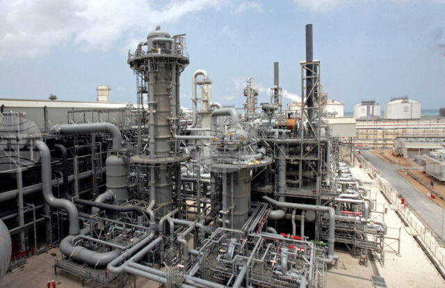 Иранските атаки са унищожили 17 на сто от капацитета на Катар за износ на втечнен газ, възстановяването може да отнеме до пет години