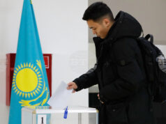 Казинформ: Референдумът за нова конституция в Казахстан приключи: комисиите започнаха да броят бюлетини Казинформ: Референдумът за нова конституция в Казахстан приключи: комисиите започнаха да броят бюлетини