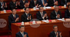 Китай се готви да приеме нов закон за етническите малцинства, който дава приоритет на използването на езика мандарин