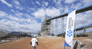 Китайски инвестиции в заводи за рафиниране на литий в Зимбабве поставят страната на световната енергийна карта