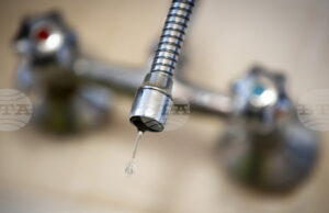 Кметовете на седемте общи от област Кърджали настояват за незабавно намаляване цената на водата