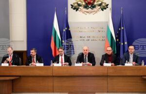 Координационният център към Механизма за еврото ще даде редовния си седмичен брифинг Координационният център към Механизма за еврото ще даде редовния си седмичен брифинг