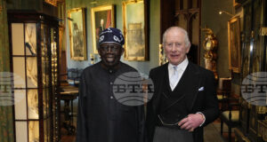 Крал Чарлз Трети прие президента на Нигерия на историческата държавна визита