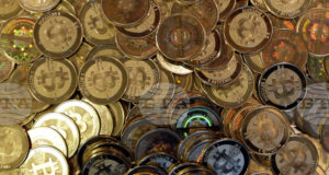 Криптовалутите и златото поскъпват