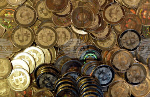 Криптовалутите и златото поскъпват