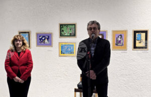 Кукленият режисьор Росица Миновска-Деведжиева представи изложбата си „Имало едно време…“ в Художествената галерия в Добрич