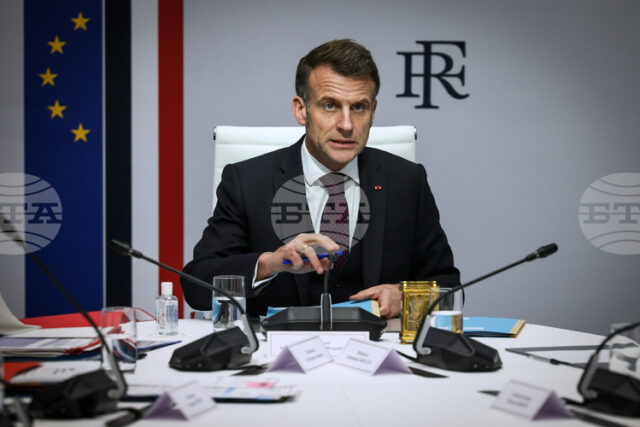 Макрон съобщи, че френски войник е загинал по време на атака в Ирак