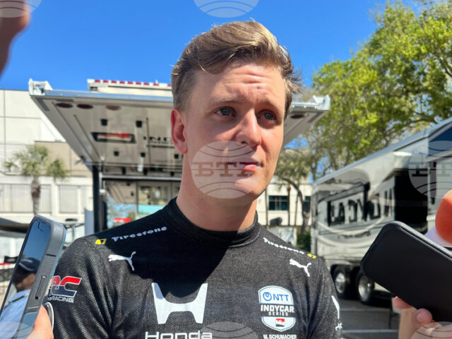 Мик Шумахер иска да забрави разочароващия си дебют в ИндиКар