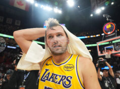 НБА санкционира Лука Дончич за 16-ото му техническо нарушение