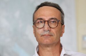 Над 15 000 потребители са подали сигнали за високи сметки за ток, ако има и един ощетен, той ще бъде компенсиран, каза служебният енергиен министър