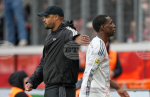 Нападателят на Байерн Джаксън е наказан за два мача от Бундеслигата