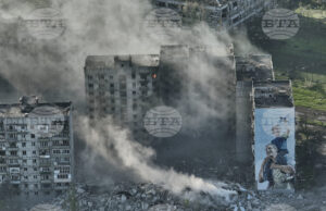 Нова картина на руските загуби във войната срещу Украйна: Над 204 000 са убитите военни Сграда в Бахмут, мястото на едни от най-тежките боеве през войната.