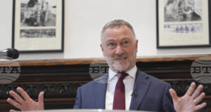 Няма доказателства, че Иран насочва ракети срещу Европа, заяви британски министър