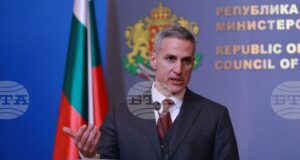 Нямам намерение да се връщам обратно в активната политика, заяви служебният премиер Андрей Гюров