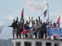 ОБНОВЕНА
                                                                                                Бреговата охрана на САЩ опроверга по-ранното си изявление пред АФП, че двете изчезнали платноходки с хуманитарна помощ са пристигнали в Куба