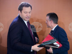 ОБНОВЕНА Германският финансов министър призова да не се всява паника за икономиката заради войната в Близкия изток