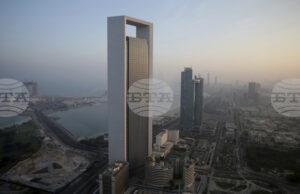 ОБНОВЕНА
                                                                                                Дейността на нефтено-газовото находище „Шах“ в ОАЕ бе временно спряна след днешната атака с дрон, съобщи пресслужбата на Абу Даби