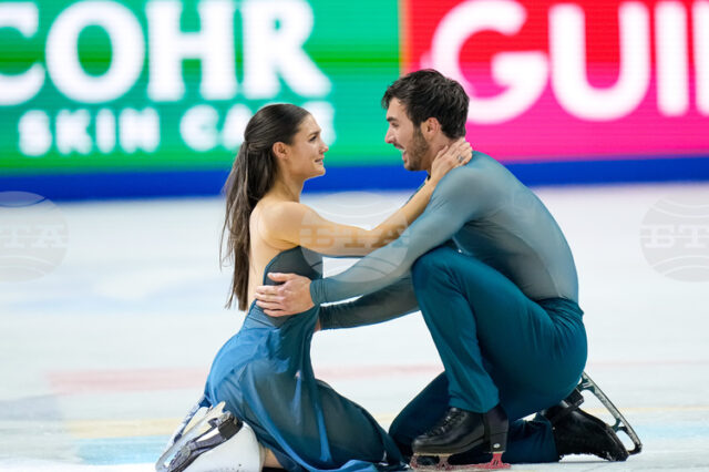 Олимпийските шампиони Лоранс Фурние Бодри и Гийом Сизерон спечелиха титлата при танцовите двойки на Световното първенство по фигурно пързаляне в Прага
