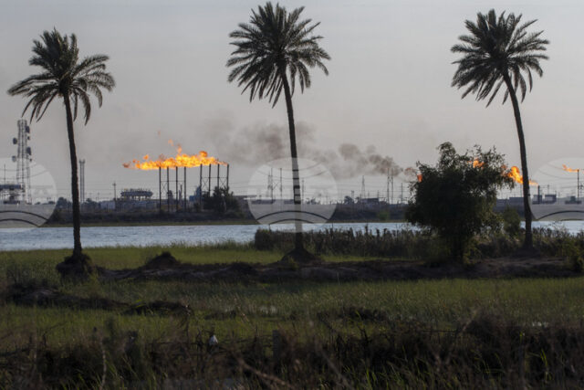 От войната Йом Кипур до затварянето на Ормузкия проток - най-големите шокове на глобалния петролен пазар в историята
