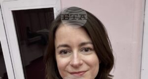 От нас - музикантите, зависи класическата музика да не е наслада само за избрани, каза за БТА цигуларката Лия Петрова