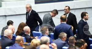 Отлага се предвиденото за днес изслушване в парламента за ескалиращите разходи за планови ремонти на пети и шести блок на АЕЦ "Козлодуй"