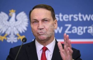 ПАП: Над 7100 поляци са се завърнали в Полша от Близкия изток, съобщи външният министър на страната