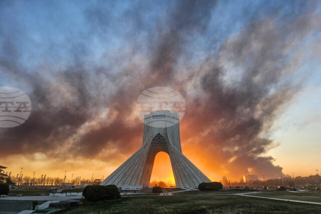 ПРЕГЛЕД НА ПЕЧАТА Войната в Близкия изток продължава да е ПРЕГЛЕД НА ПЕЧАТА
Войната в Близкия изток продължава да е водеща тема в западния печат