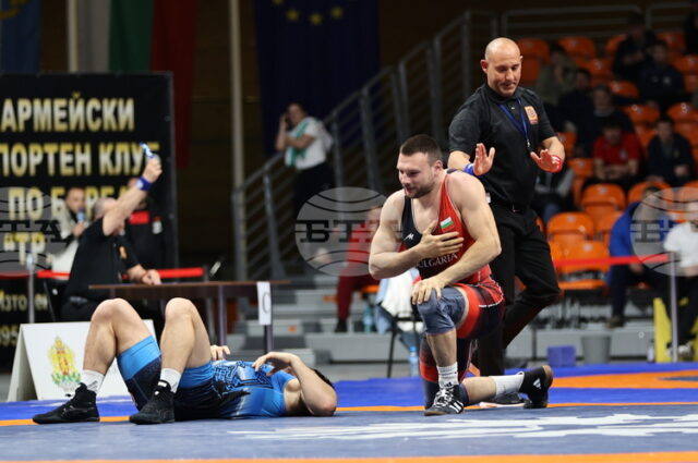 Пет титли за българските борци във втория ден от турнира "Дан Колов - Никола Петров"