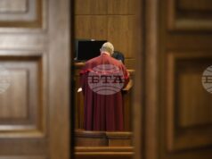 По делото срещу Петьо Петров, известен с прякора Еврото, бяха приети експертизи и разпитани свидетели