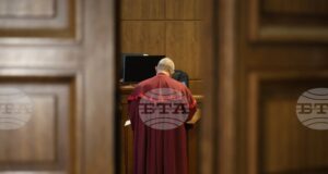 По делото срещу Петьо Петров, известен с прякора Еврото, бяха приети експертизи и разпитани свидетели