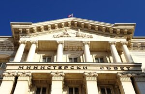 Подготвяният пакет от мерки за ограничаване на покачването на цените ще бъде насочен към подкрепа на най-уязвимите групи, заяви премиерът Гюров