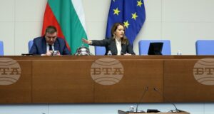 Председателят на парламента Рая Назарян закри последното редовно пленарно заседание на 51-вото Народно събрание