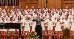 Премиерата на новия филм за Детския радиохор на БНР „Облечени в музика“ ще се състои днес в кино „Люмиер"