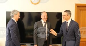 Приоритетите в енергийния сектор обсъди Трайчо Трайков с постоянния представител на Групата на Световната банка за България Джейсън Пелмар