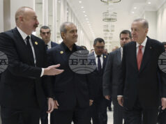 РАЗШИРЕНА
                                                                                                Пезешкиян каза на Ердоган, че Иран не е източникът на ракетите, навлезли в Турция